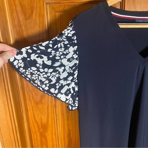 Brand New Tommy Hilfiger Navy Sporty Top with Ruffled Sleeves - Picture 2 of 6